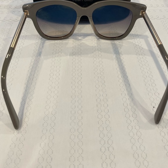 Tom Ford Sunglasses - Picture 5 of 5